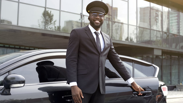 Professional Afrilink-Liners chauffeur